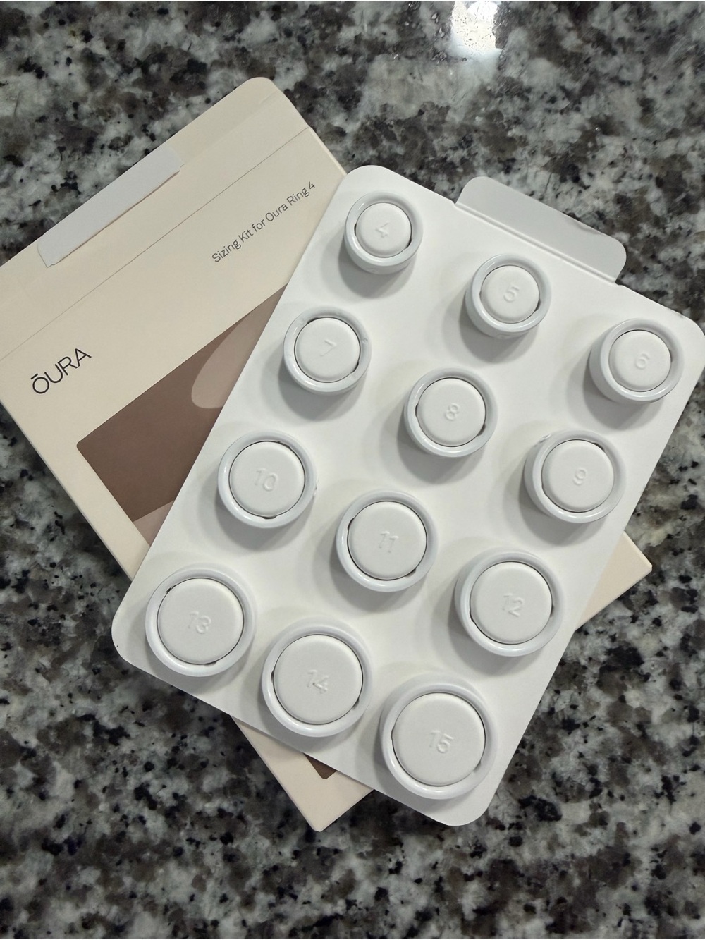 Oura Ring 4 Sizing Kit - Picture 2 of 2